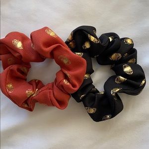 polka dot scrunchies
